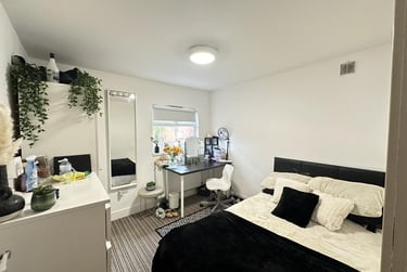 6 bed flat, Upper Kent Road, Longsight, Manchester, M145DH - Image 6